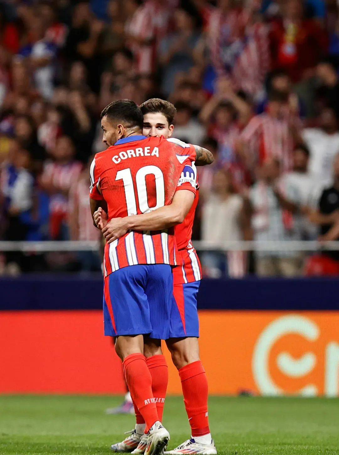 详细阅读:爱游戏投注-莱比锡红牛客场绝杀,晋级欧冠淘汰赛的简单介绍 爱游戏投注-莱比锡红牛客场绝杀,晋级欧冠淘汰赛的简单介绍