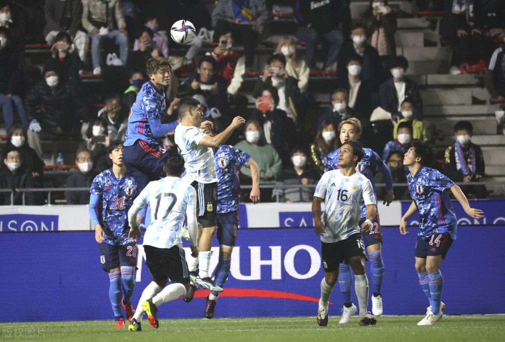 详细阅读:爱游戏中国官网-关于丹麦男足顽强作战,成功晋级最终阶段的信息 爱游戏中国官网-关于丹麦男足顽强作战,成功晋级最终阶段的信息