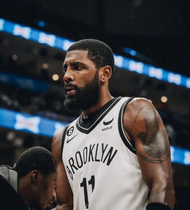 爱游戏活动-欧文神奇表现,篮网赢得总决赛开门红