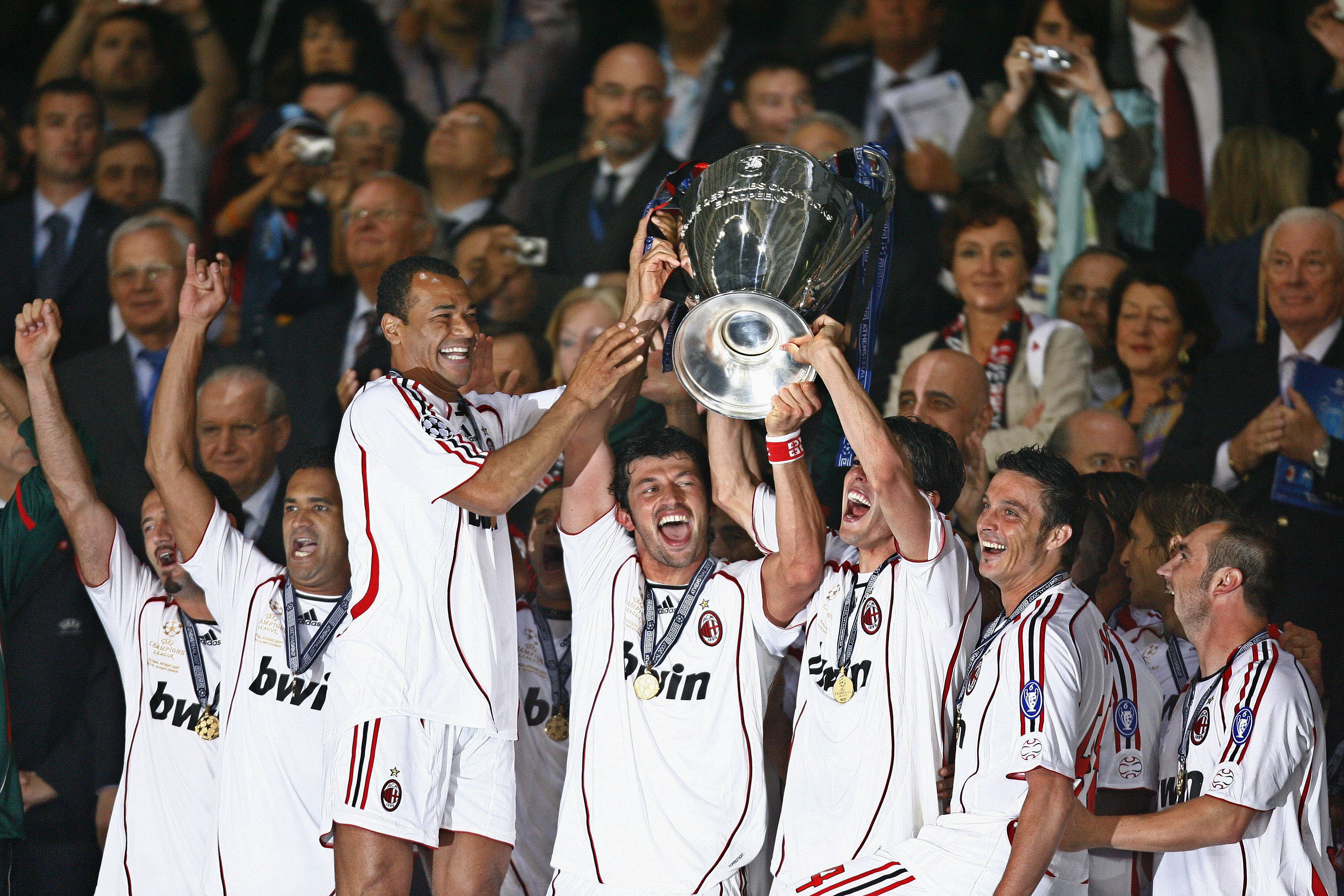 爱游戏官方登录入口-利物浦迈进欧冠冠军赛场，望眼欲秀的简单介绍