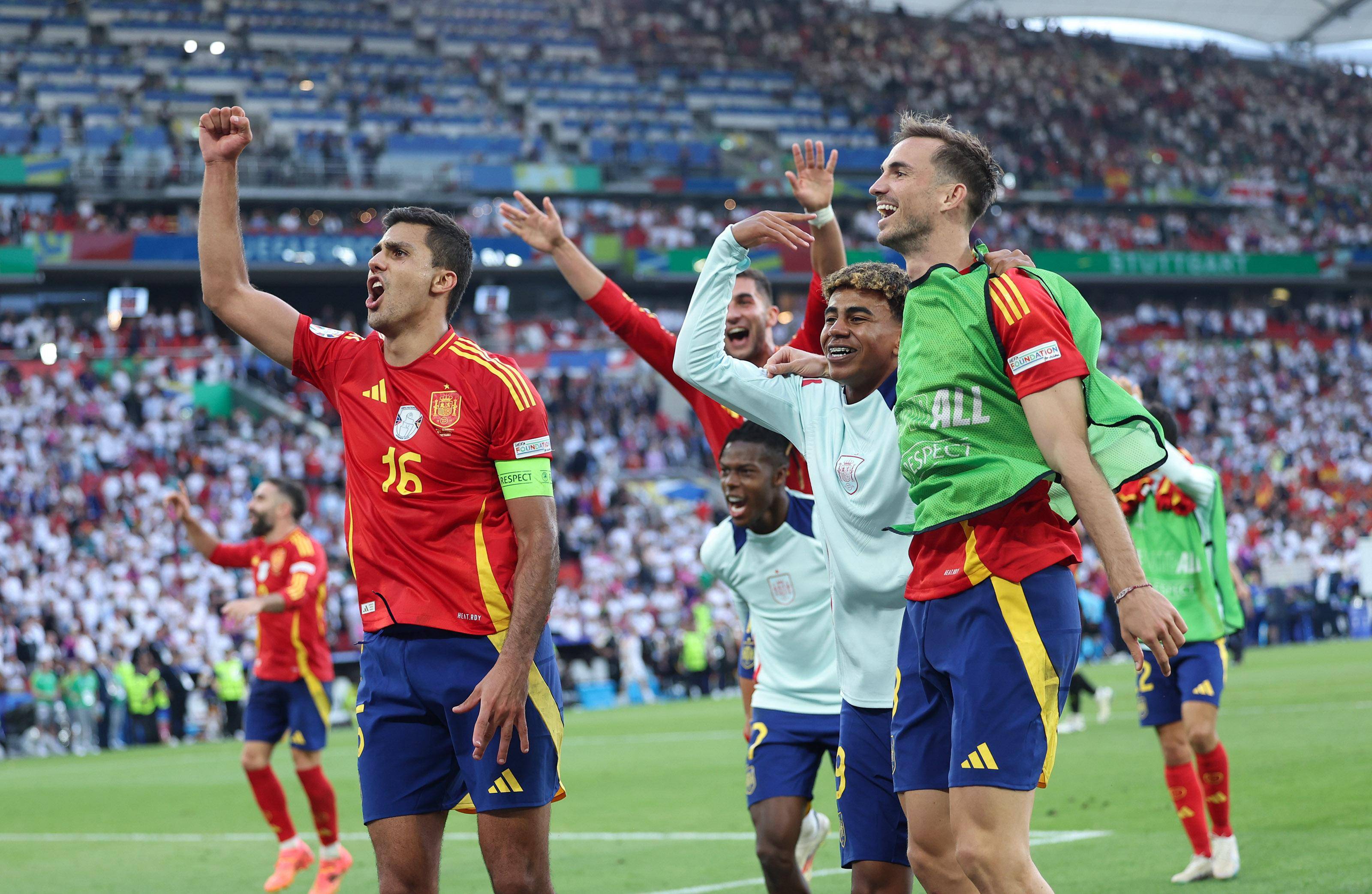 爱游戏教练-欧洲杯篮球赛：西班牙队夺冠