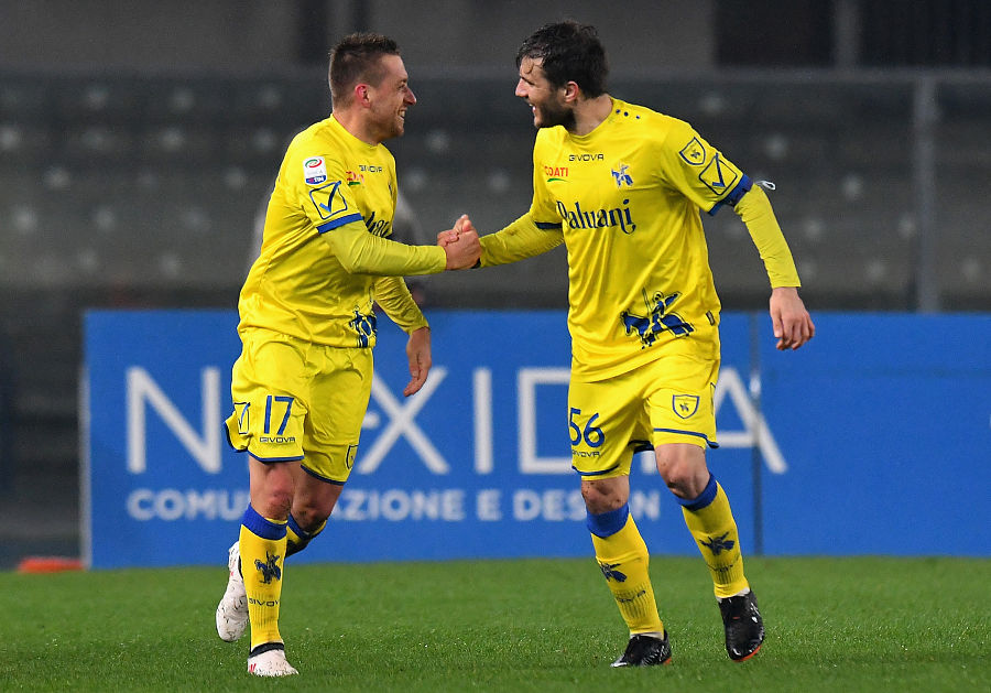 爱游戏馆-切沃客场力克对手，保级希望重新燃起的简单介绍