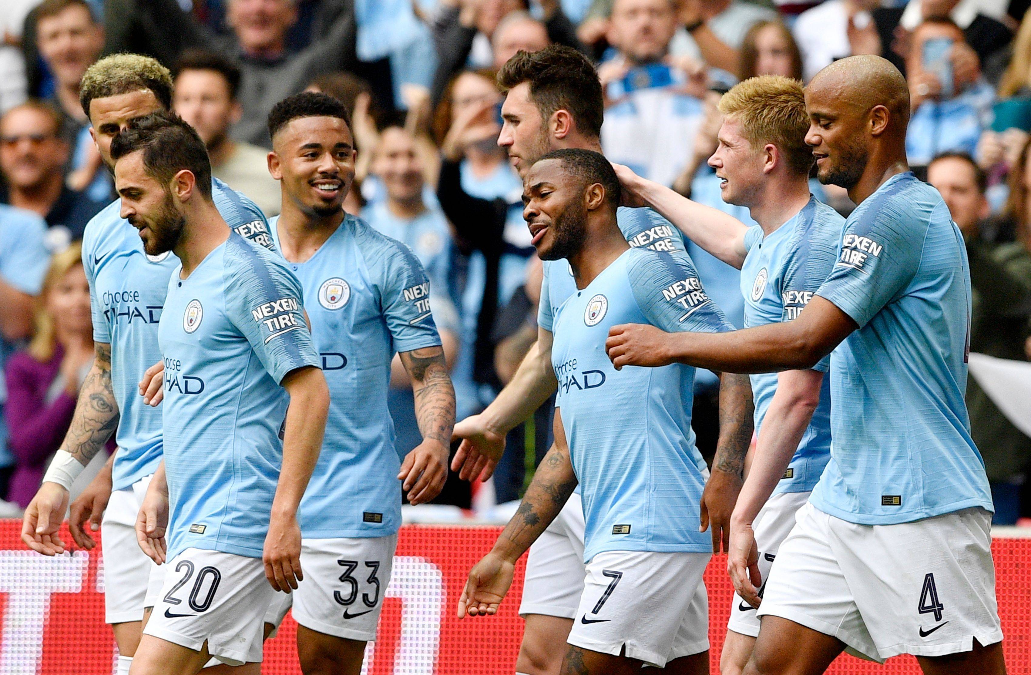 爱游戏官方登录入口-曼城球员表现出色，帮助球队取得胜利