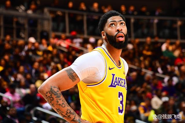 详细阅读:爱游戏在线登录-湖人战胜老鹰,迎来两连胜 爱游戏在线登录-湖人战胜老鹰,迎来两连胜