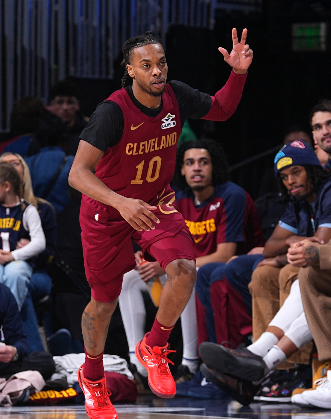 详细阅读:爱游戏投注-猛龙击败太阳,继续领跑东部的简单介绍 爱游戏投注-猛龙击败太阳,继续领跑东部的简单介绍