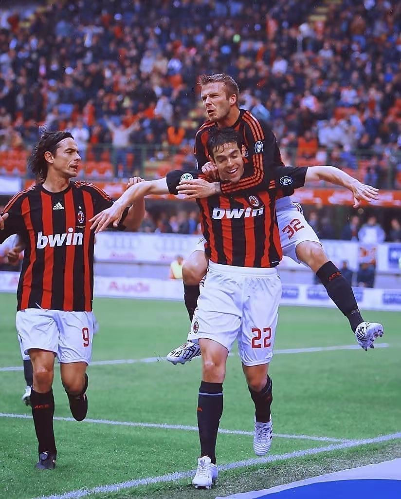 爱游戏亚洲官网-足球明星云集，热血战场即将展开的简单介绍