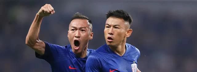 爱游戏登录-中国足球明星引发球迷关注,备受瞩目