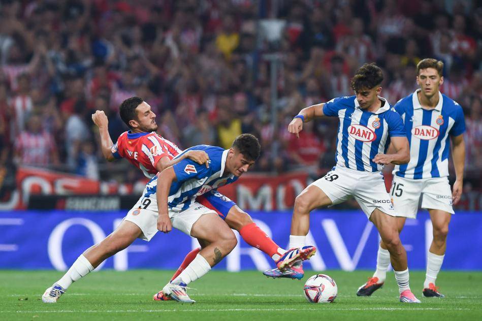 爱游戏登录入口-维戈塞尔塔努力保住对阵马略卡的三分的简单介绍